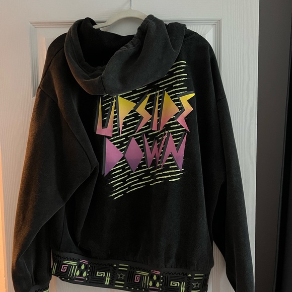 Stranger Things Sweater - Picture 2 of 3